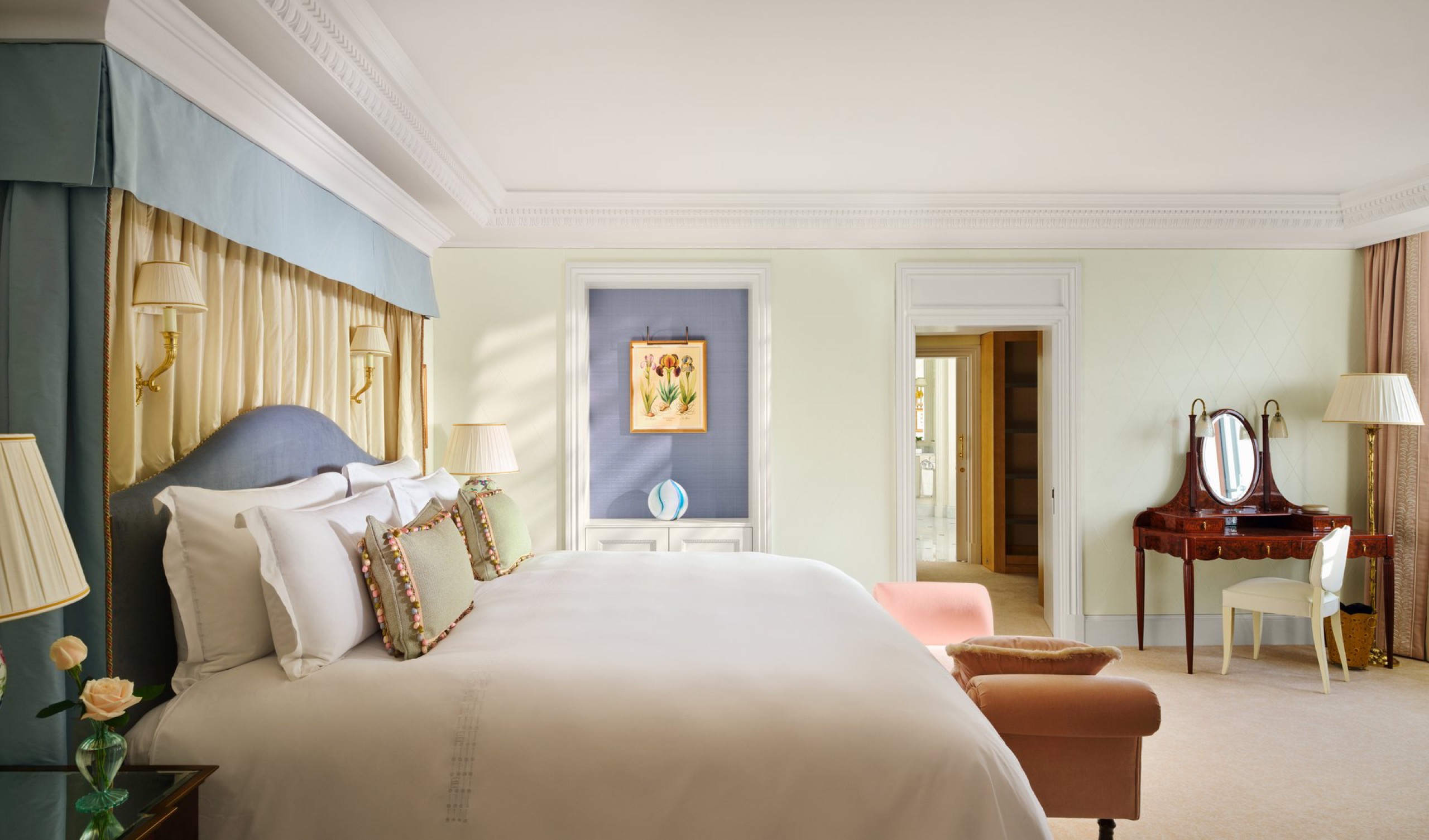 The bedroom of the Royal Suite