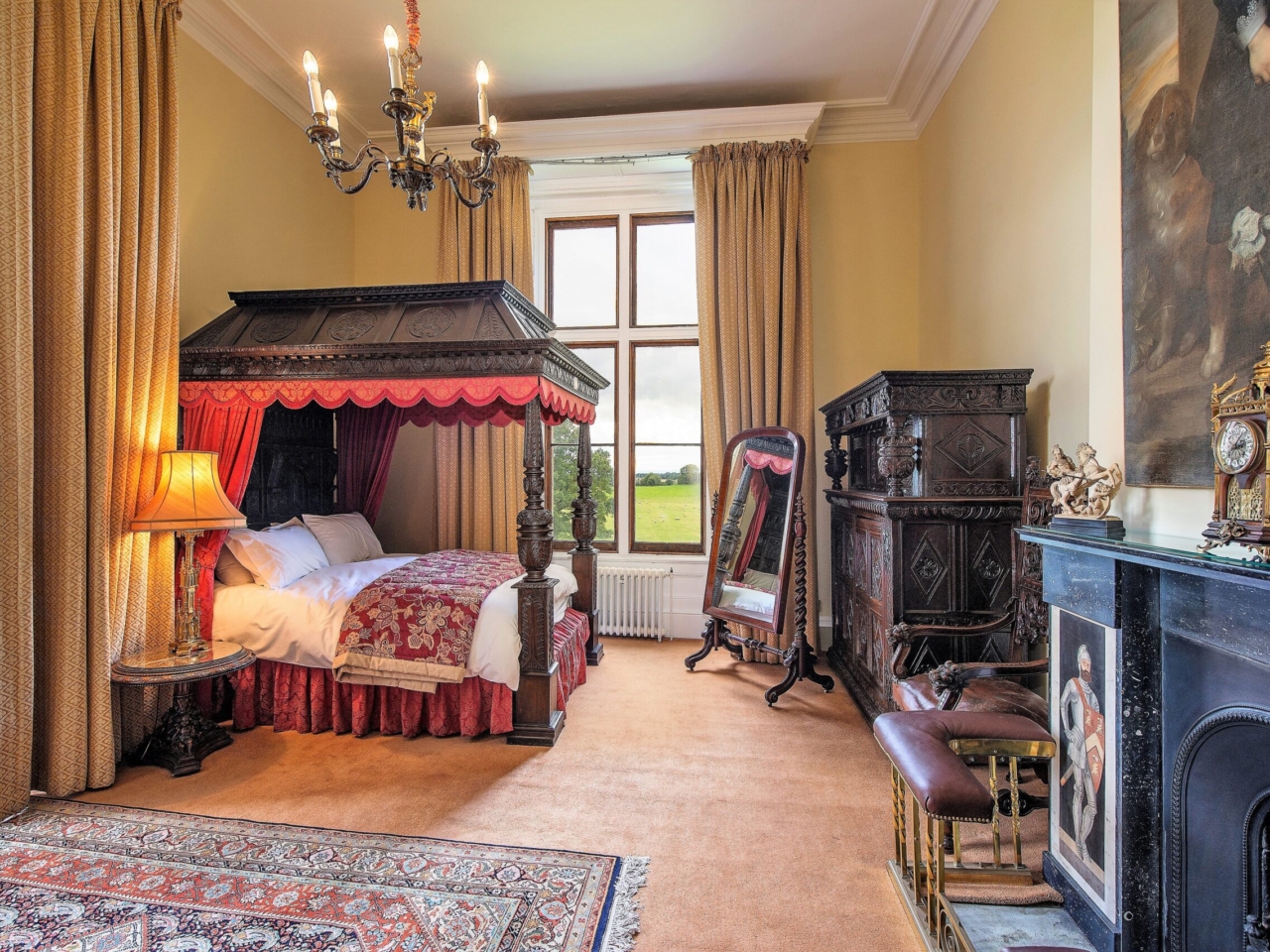The Palace Bridal Suite
