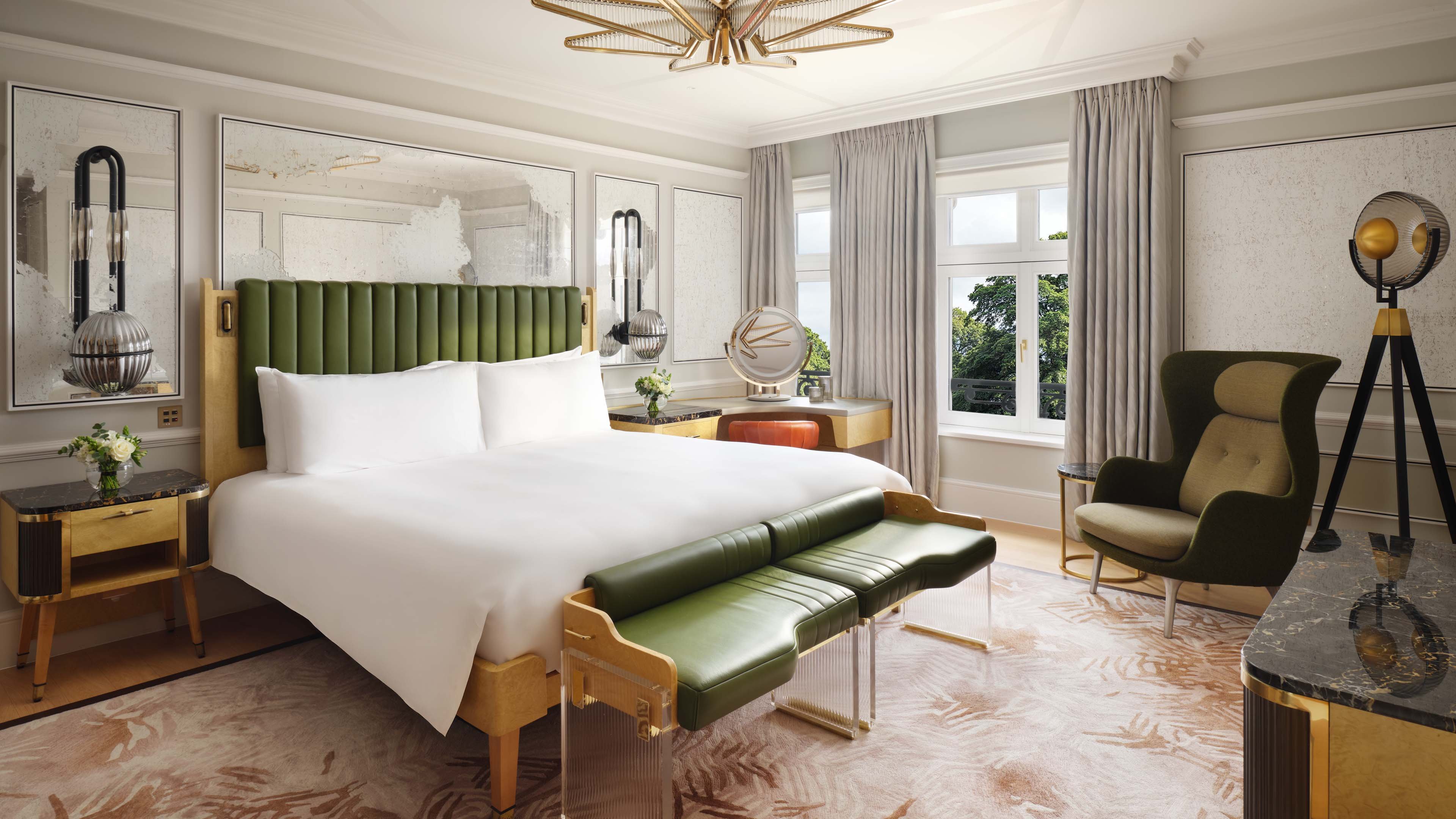 Park-View Rooms & Suites
