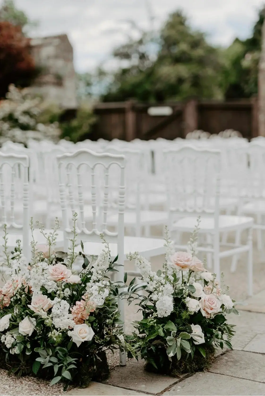 Foxgloves and Roses wedding photography