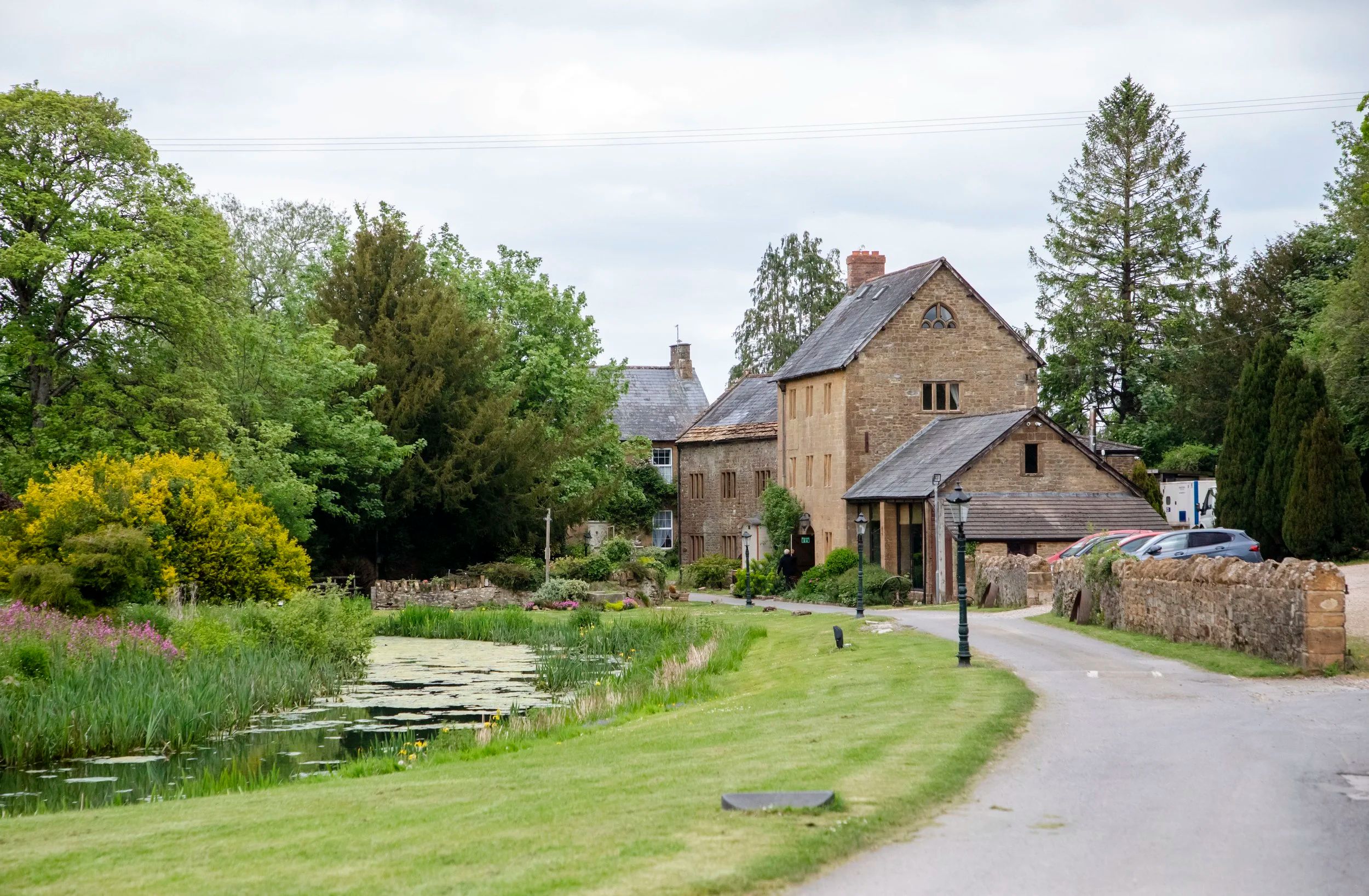 The Gardens & Lakes