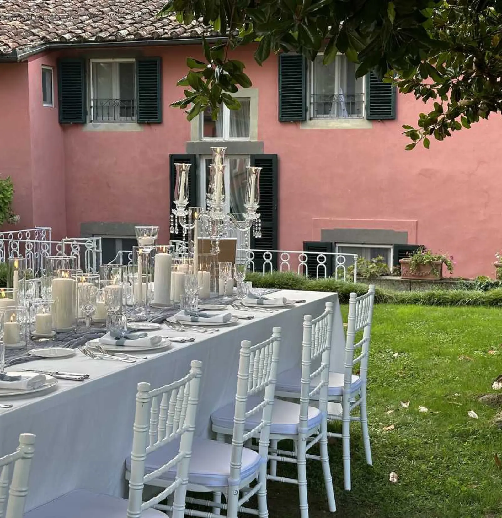 A Historic Villa Wedding Above Lucca.