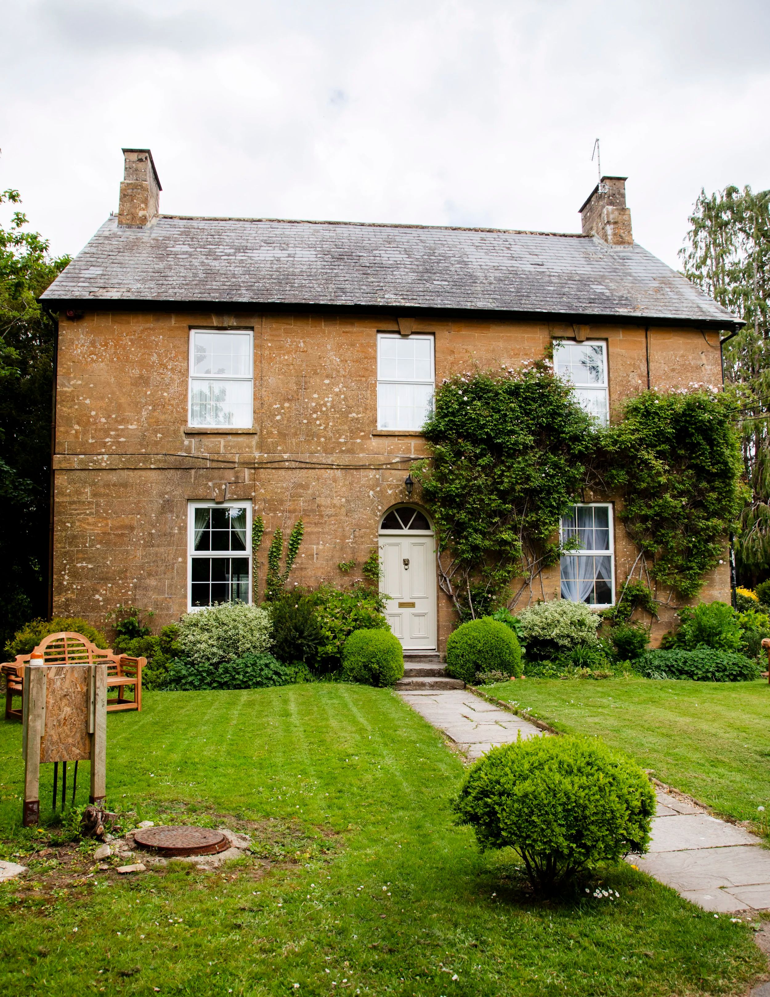 A hamstone guest cottage on the estate
