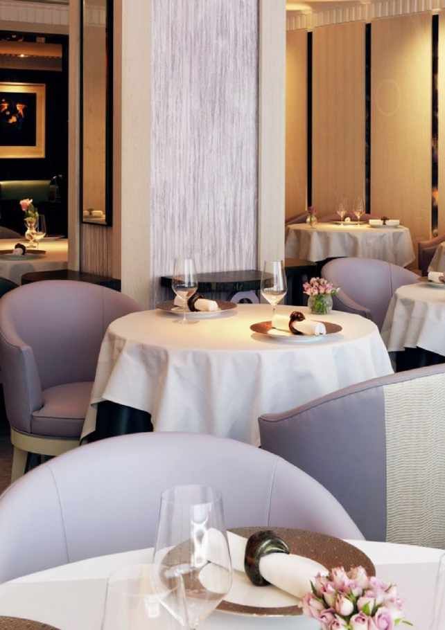 Restaurant Gordon Ramsay, Chelsea, set for a wedding
