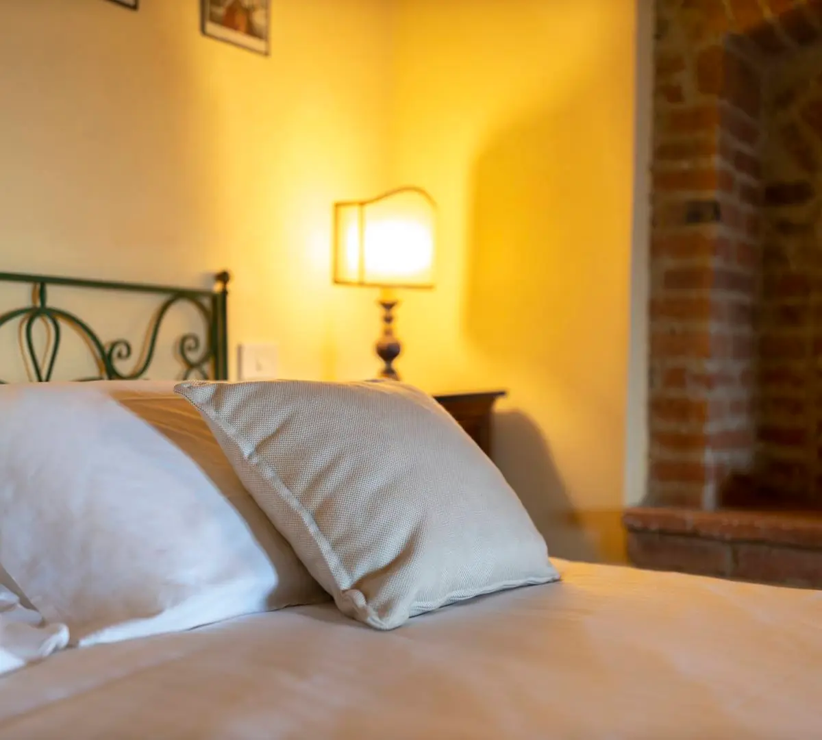 Carlotta Room