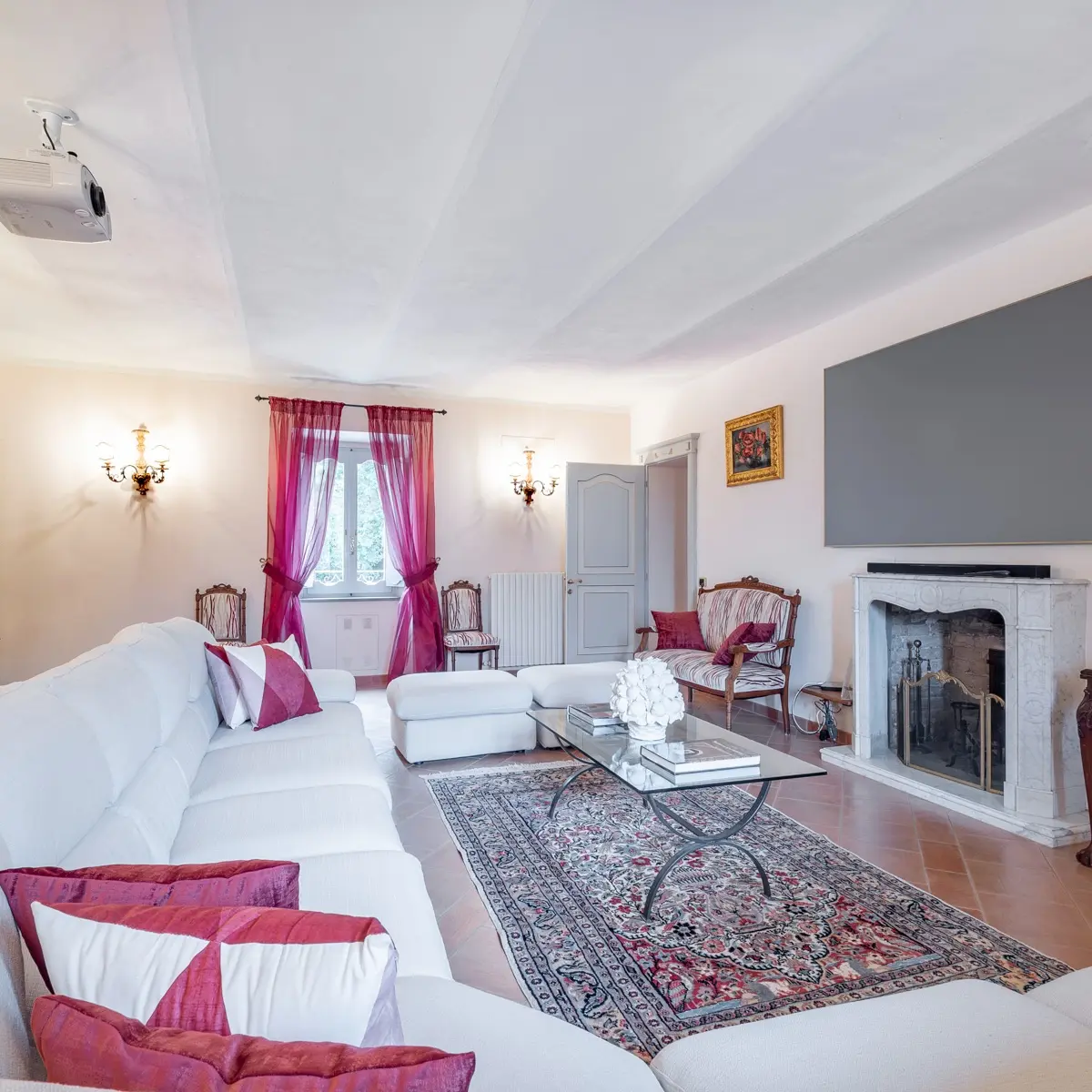 Tower Palace Suites