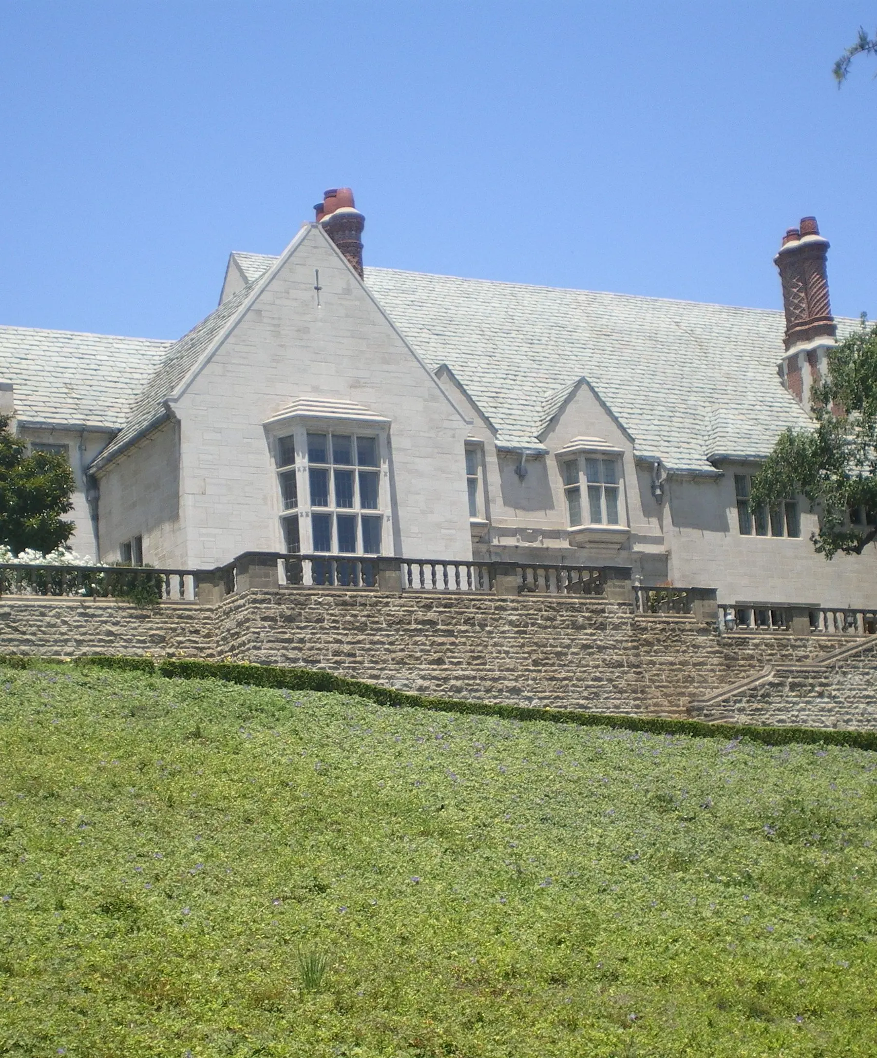 Greystone Mansion