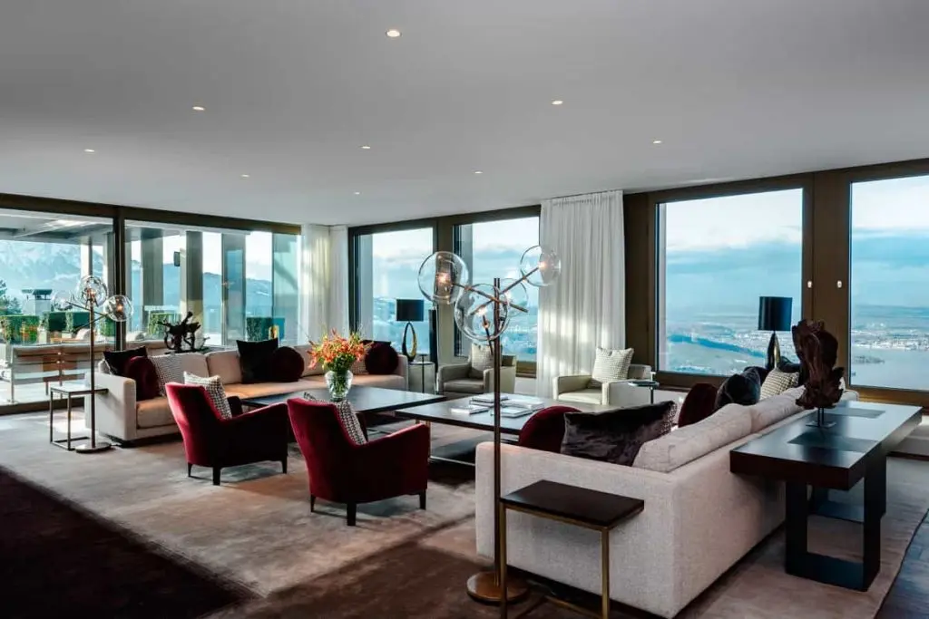 A suite with lake views at Bürgenstock Resort