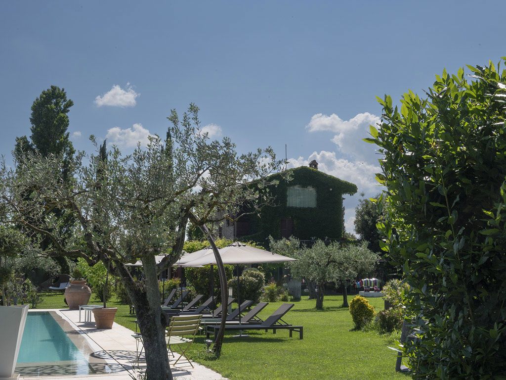 Tenuta San Masseo: A Wedding Below the Hilltop of Assisi, Umbria
