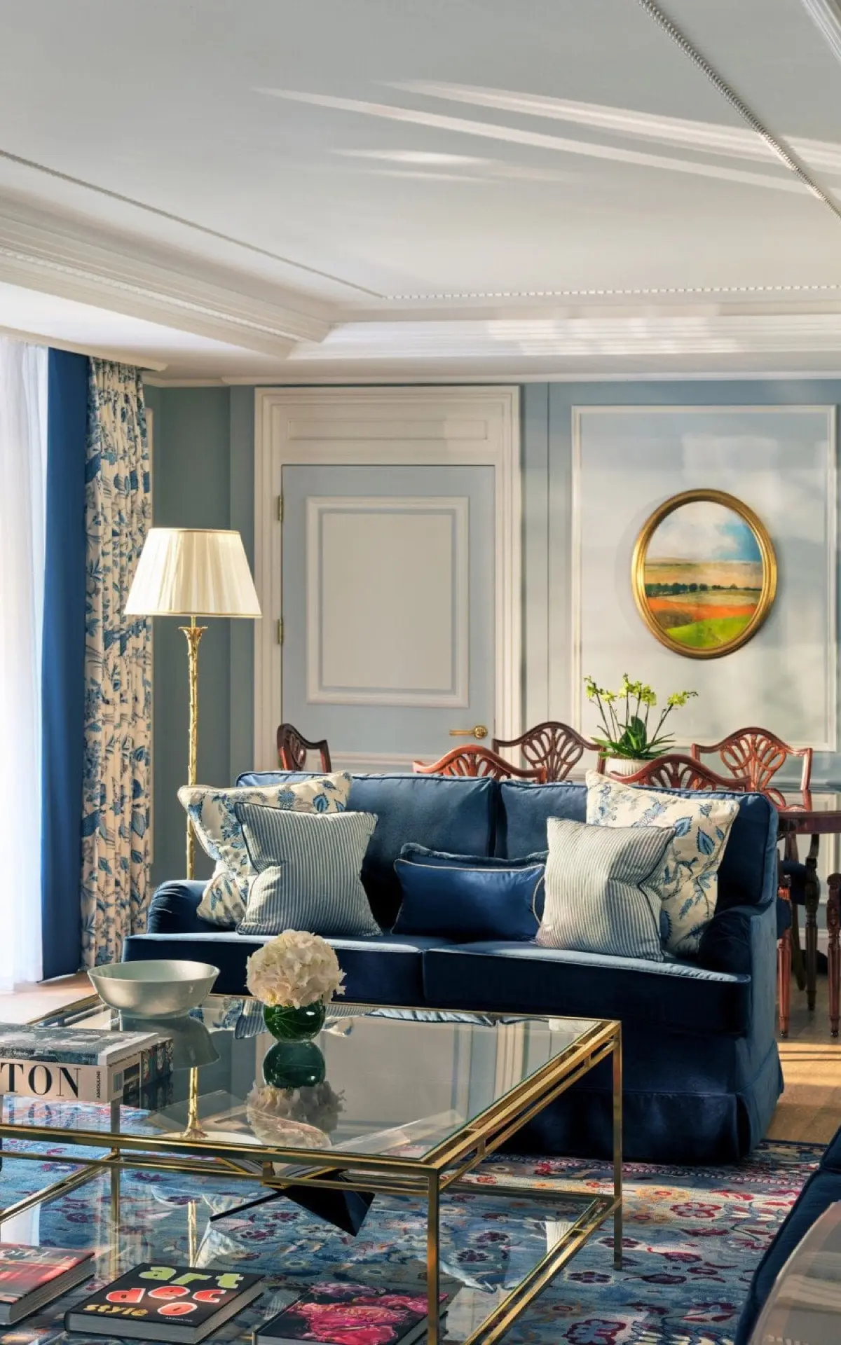 The living room of the Hyde Park Suite at The Dorchester