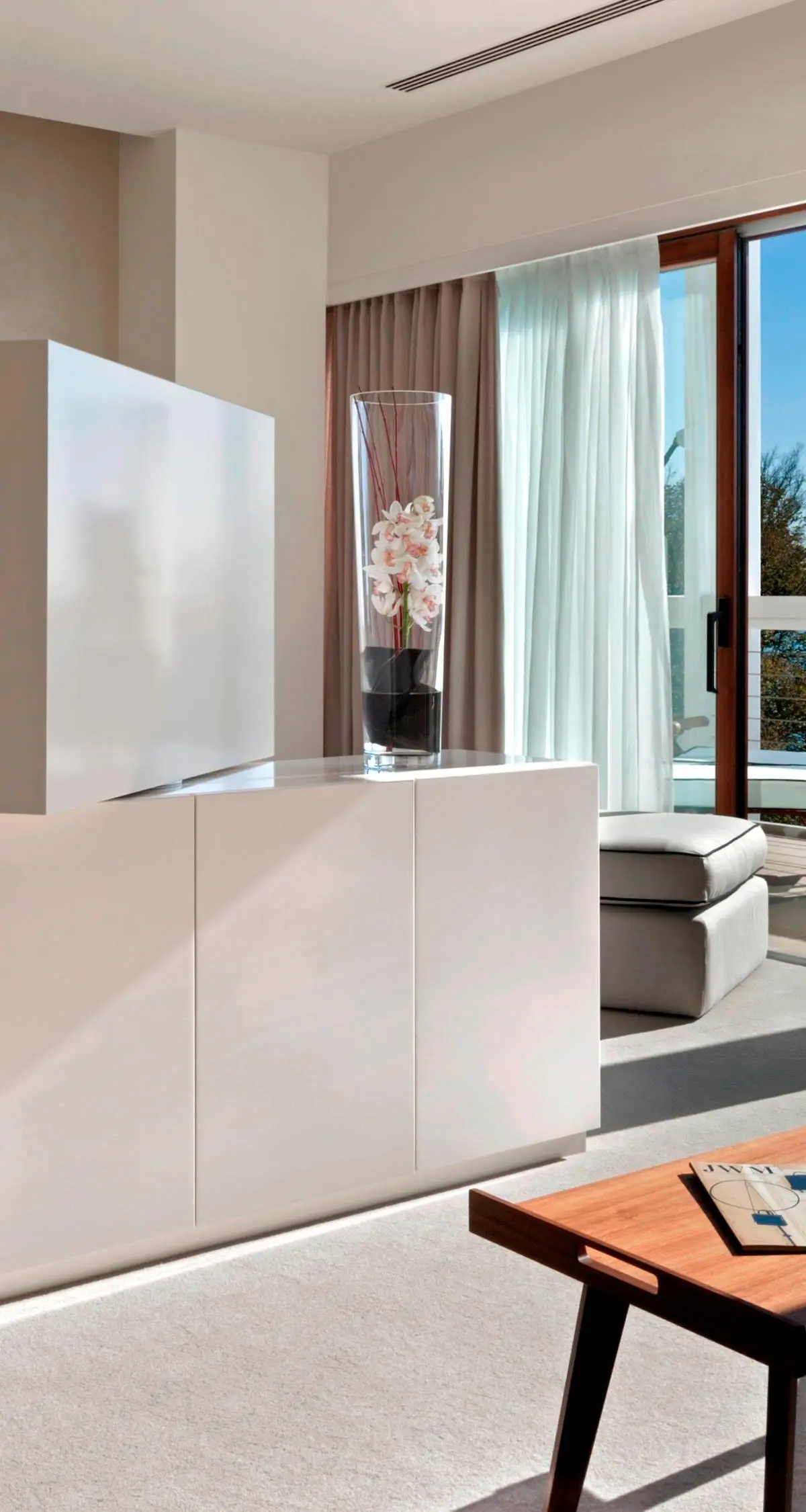 Rooms & Suites