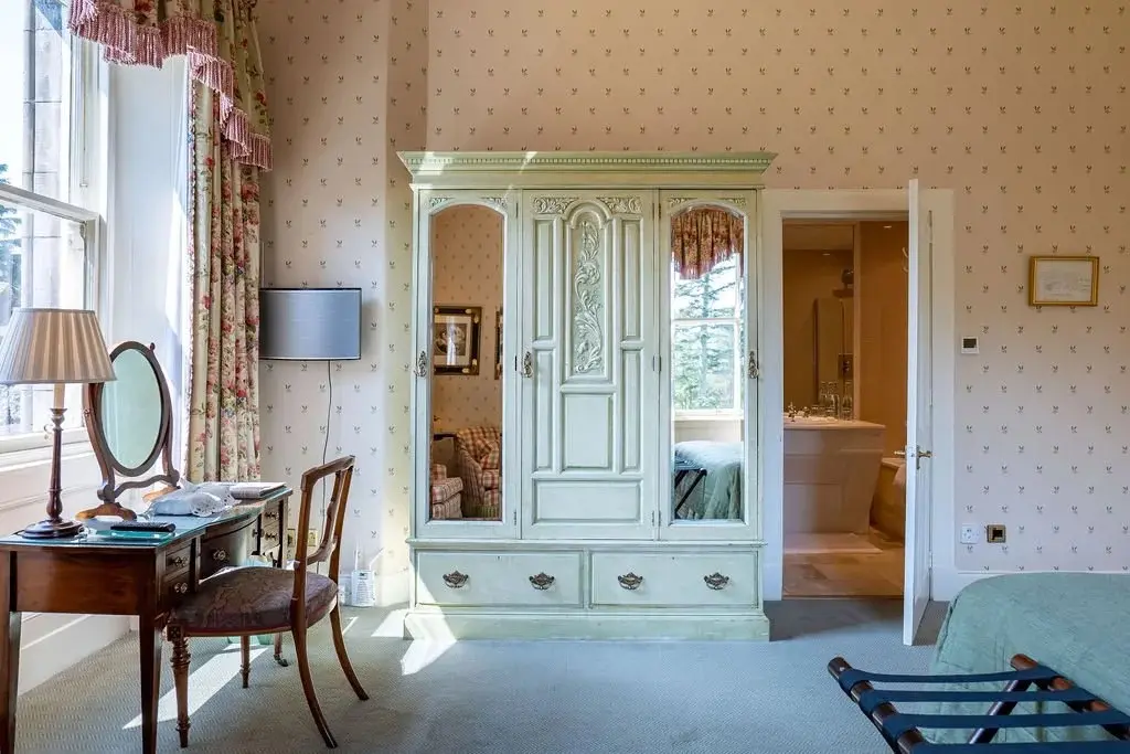 Castle Rooms