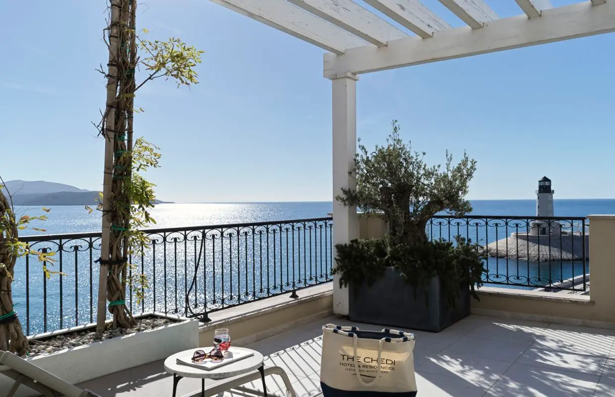 A planted terrace above the sea