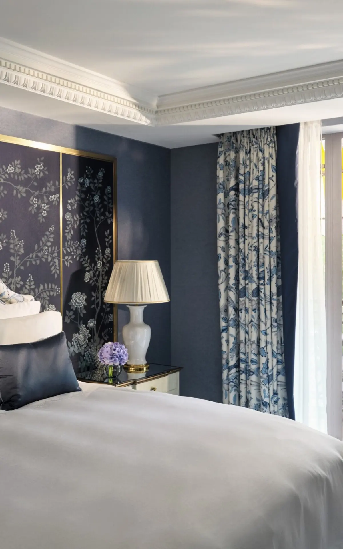 The bedroom of the Hyde Park Suite