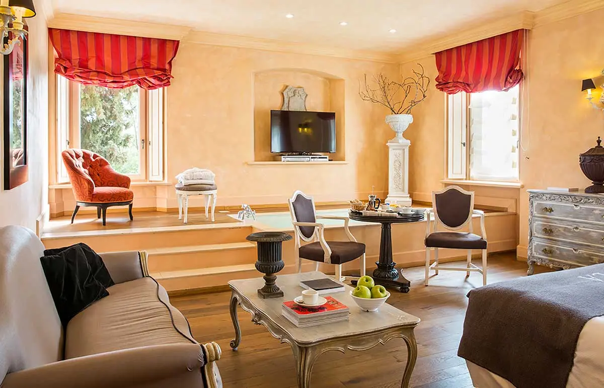 Superior Suites