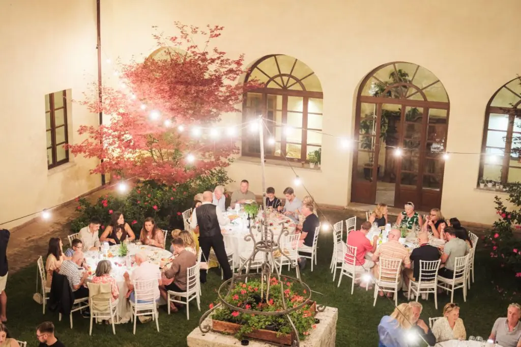 Cloister courtyard reception at San Pietro sopra le Acque