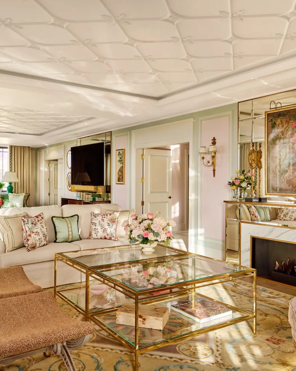 The living room of the Royal Suite