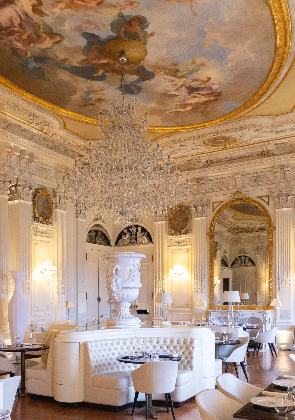 The Hall of Honour at Château de Ferrières