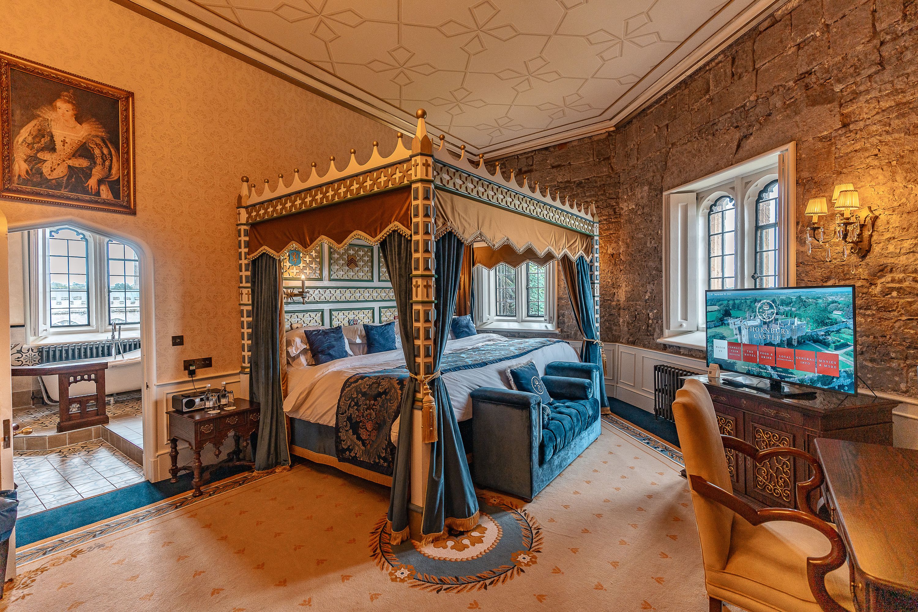 The Catherine of Aragon Bedchamber