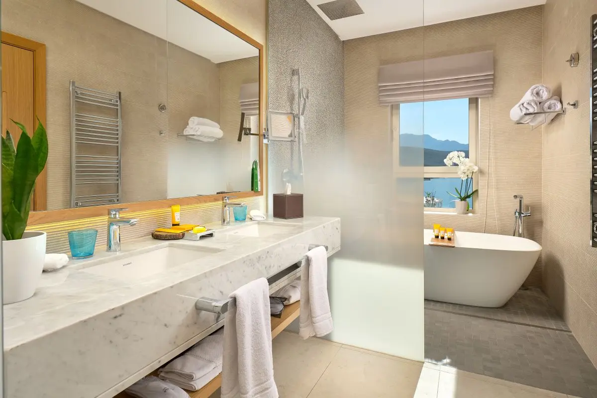 A suite sitting room over the marina