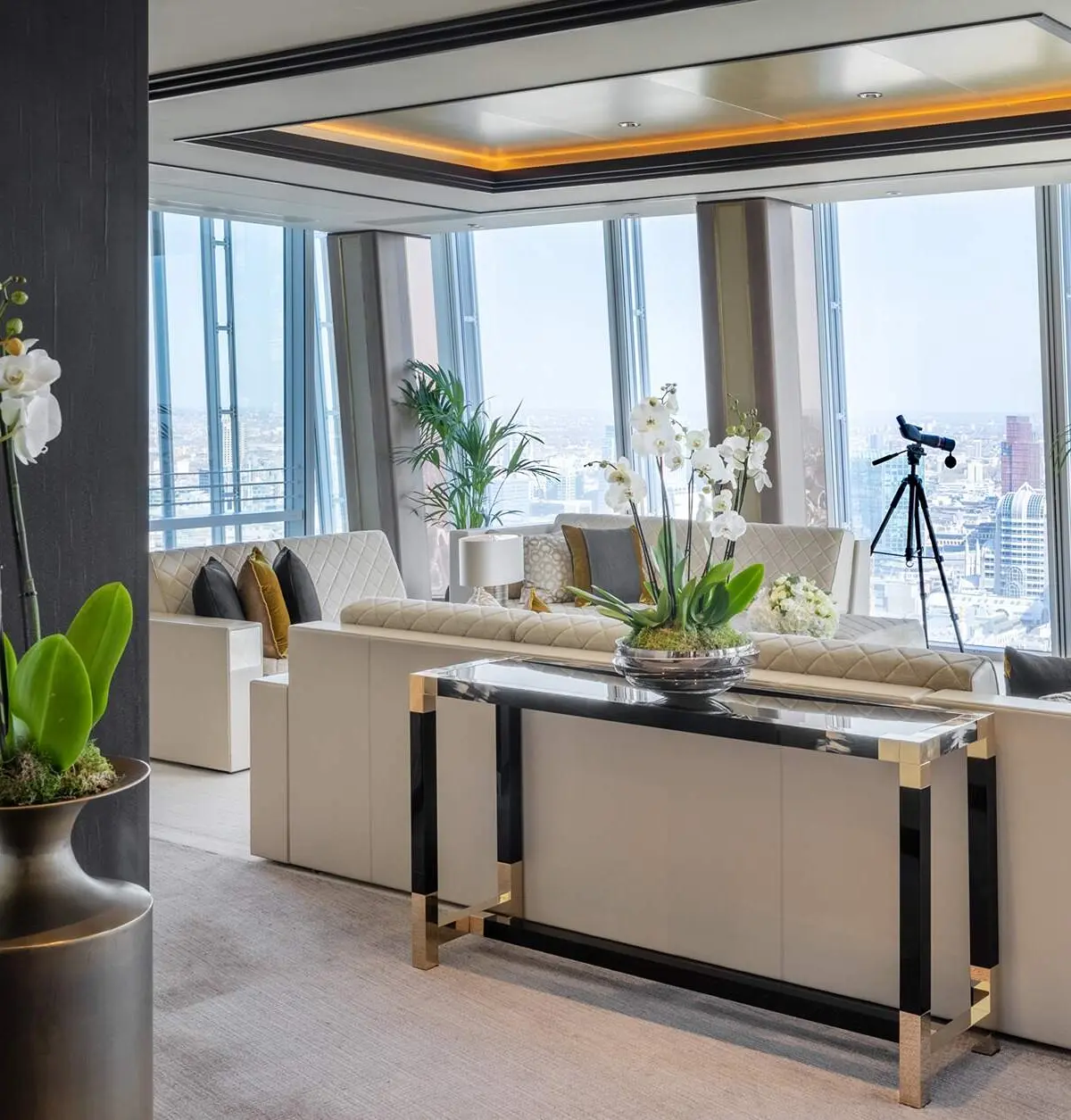 The Shangri-La Suite, the living room facing the city
