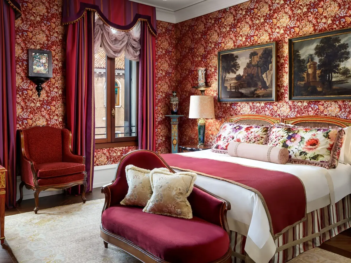 Grand Canal Rooms & Suites