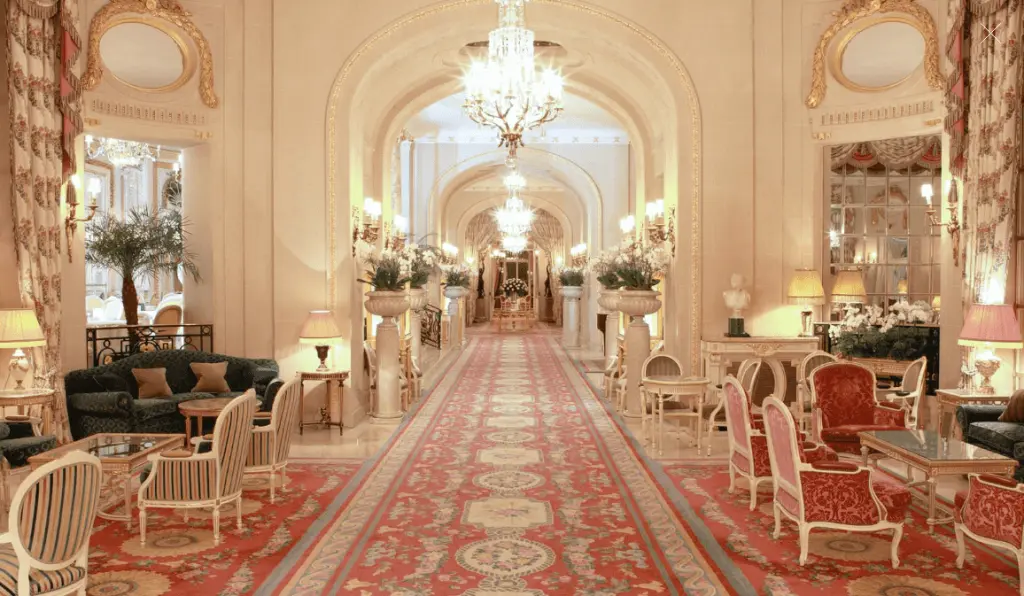 Wedding couple at The Ritz